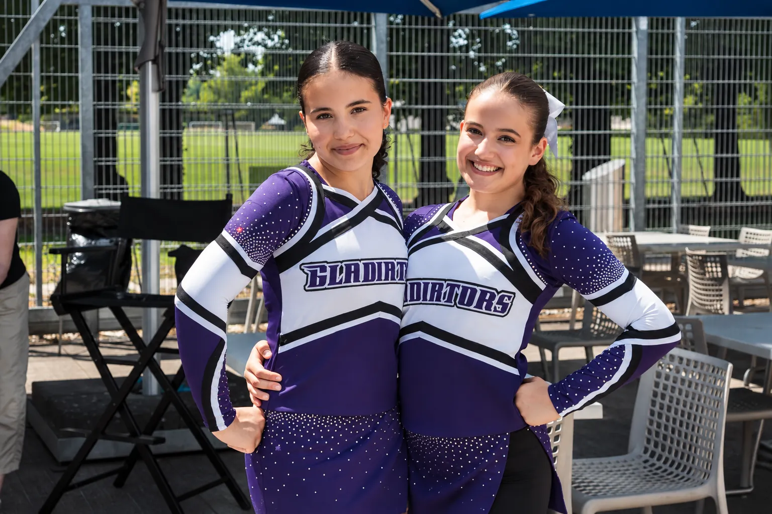 Cheerleader der Gladiators Basel in Violett und Weiss am Game Day